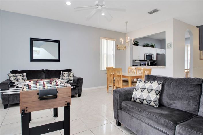 Image No.8-4 Bed Townhouse for sale