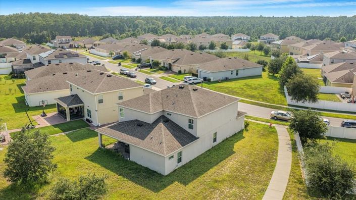 Image No.2-6 Bed Property for sale