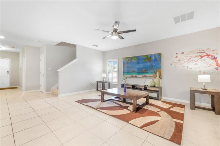 Image No.36-6 Bed Property for sale