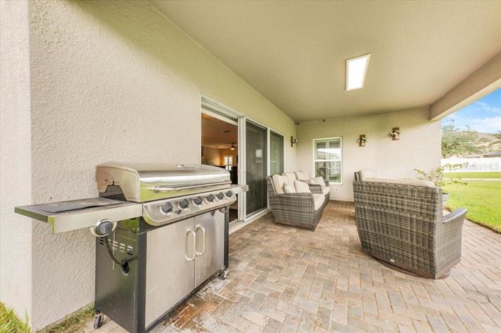 Image No.57-6 Bed Property for sale