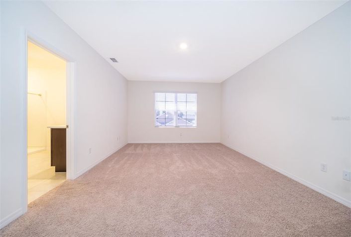 Image No.24-5 Bed Property for sale