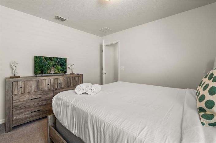 Image No.32-8 Bed House for sale