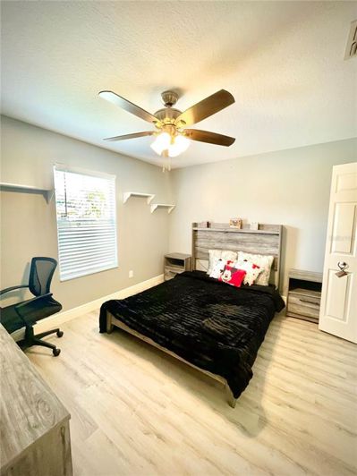 Image No.33-4 Bed Townhouse for sale