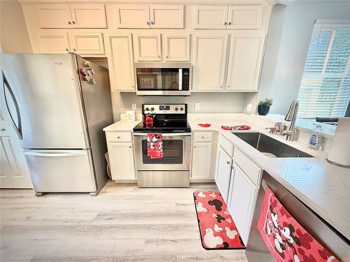 Image No.7-4 Bed Townhouse for sale