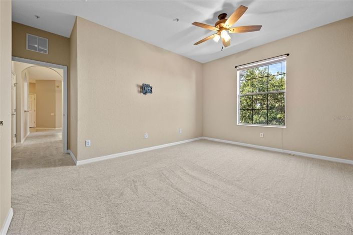 Image No.13-3 Bed Townhouse for sale