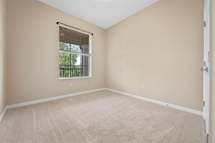 Image No.22-3 Bed Townhouse for sale