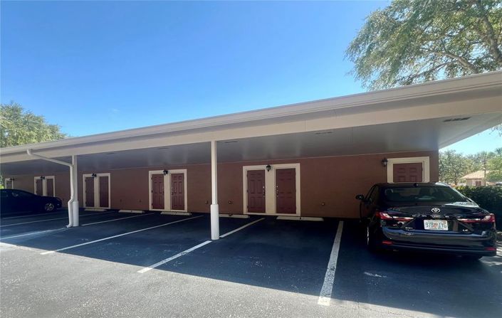 Image No.28-3 Bed Townhouse for sale