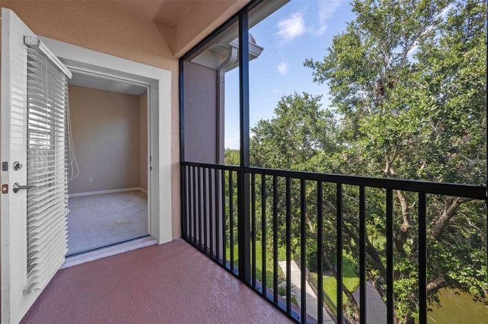 Image No.7-3 Bed Townhouse for sale