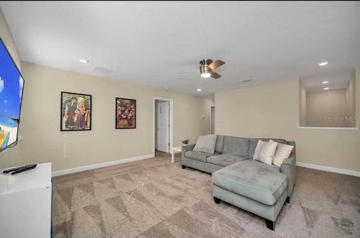 Image No.11-6 Bed House for sale