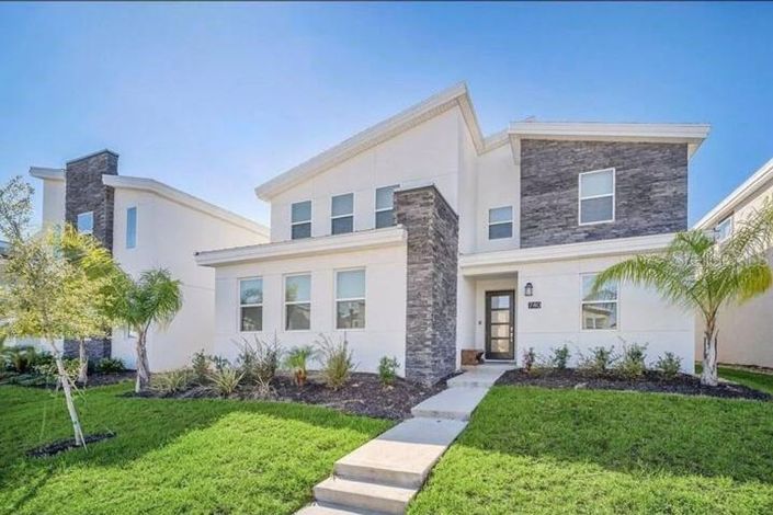 Image No.2-6 Bed House for sale