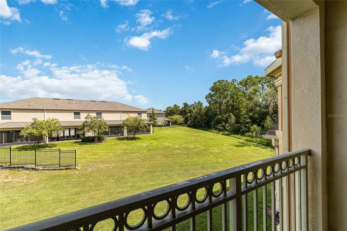 Image No.41-2 Bed Townhouse for sale