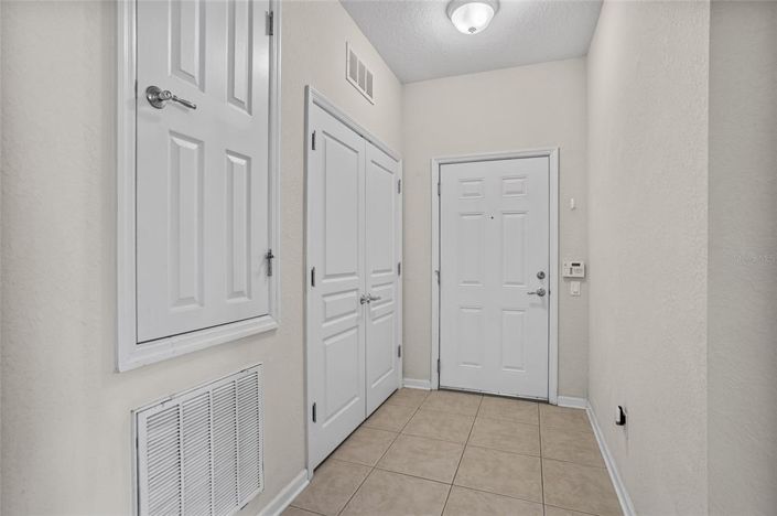 Image No.24-3 Bed Apartment for sale