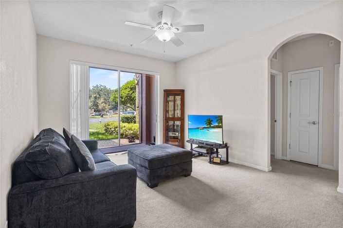 Image No.8-3 Bed Townhouse for sale