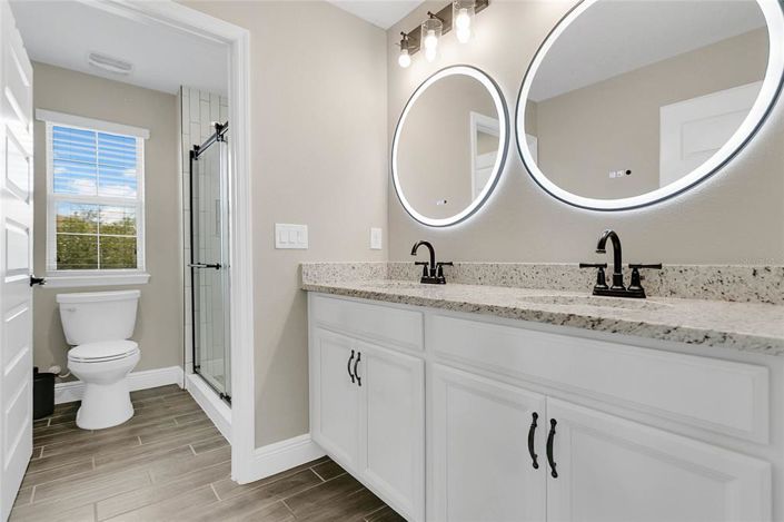 Image No.18-4 Bed House for sale