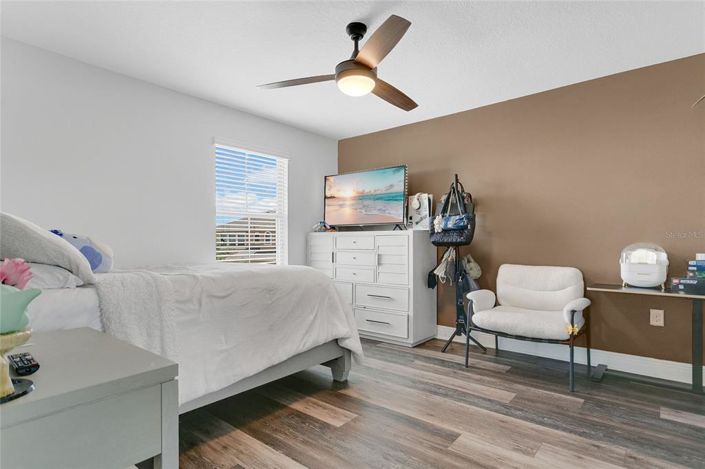 Image No.19-4 Bed House for sale