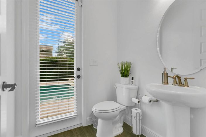 Image No.24-4 Bed House for sale