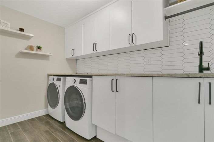 Image No.26-4 Bed House for sale