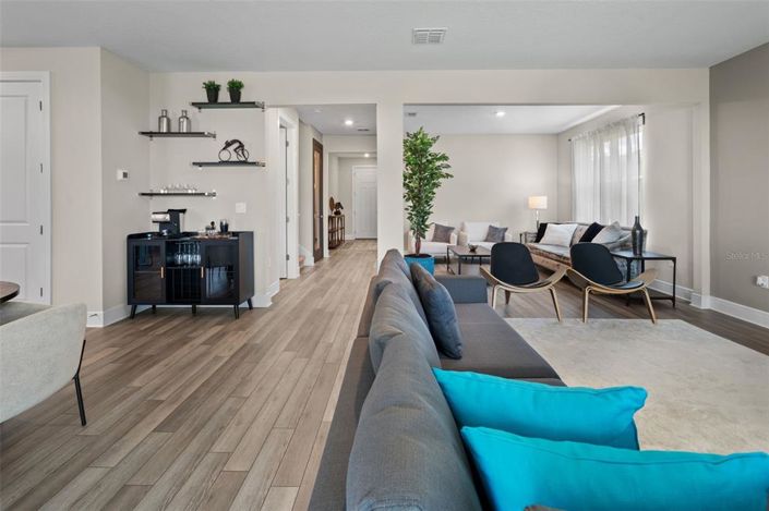 Image No.16-5 Bed House for sale