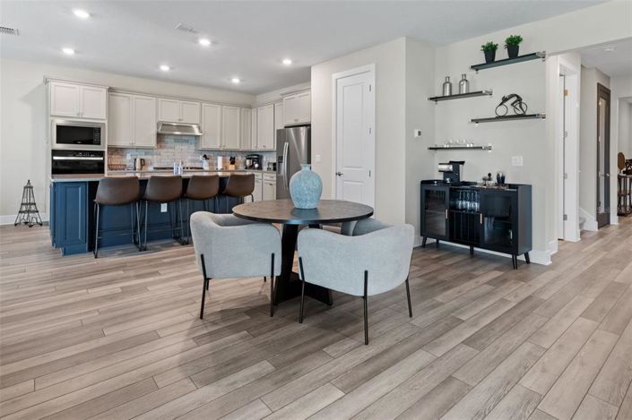 Image No.19-5 Bed House for sale