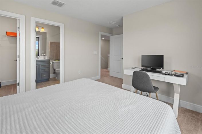 Image No.35-5 Bed House for sale