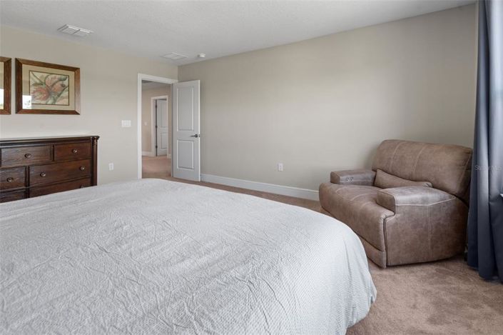 Image No.43-5 Bed House for sale