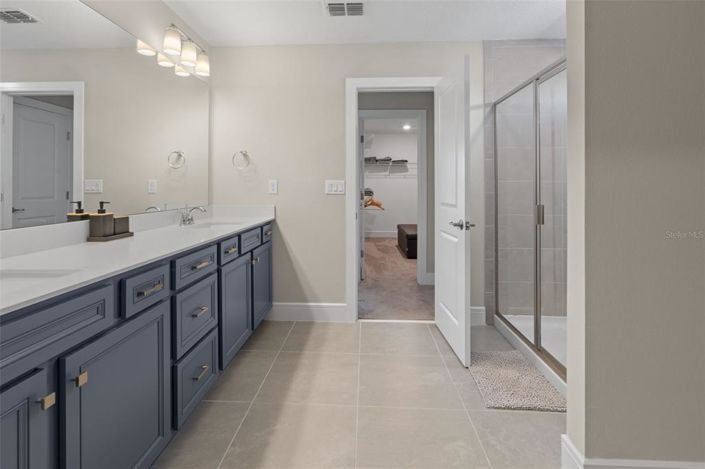 Image No.46-5 Bed House for sale