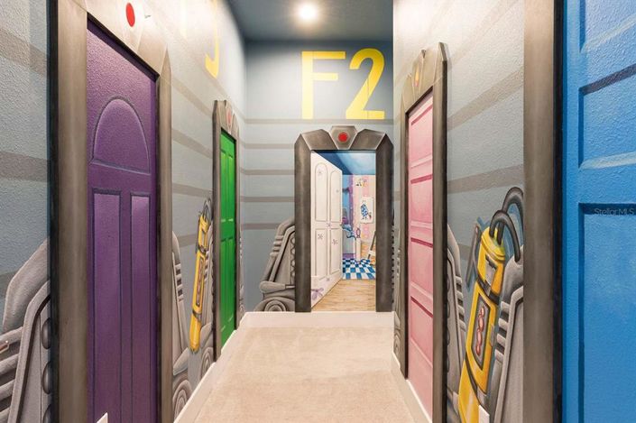 Image No.35-7 Bed House for sale