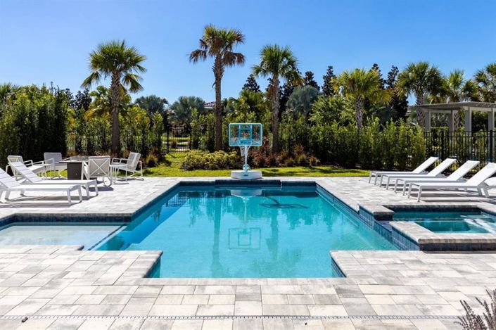 Image No.45-7 Bed House for sale