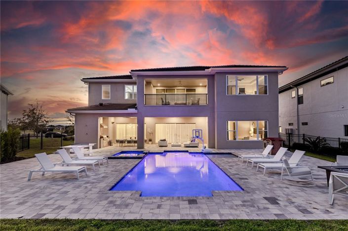 Image No.52-7 Bed House for sale