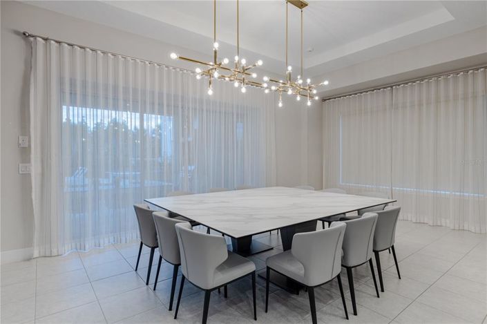 Image No.9-7 Bed House for sale