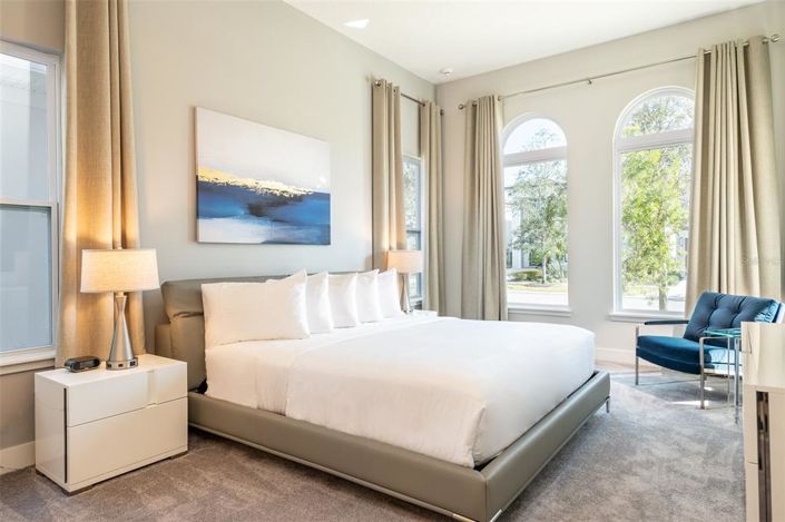 Image No.23-8 Bed House for sale