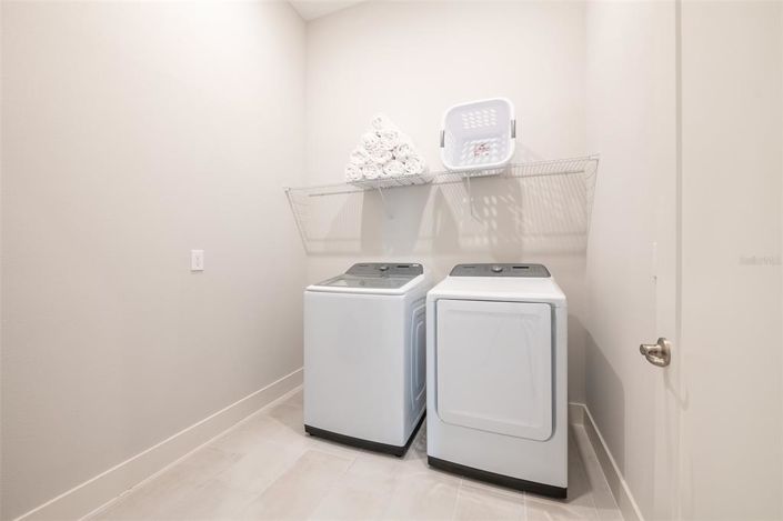 Image No.32-8 Bed House for sale