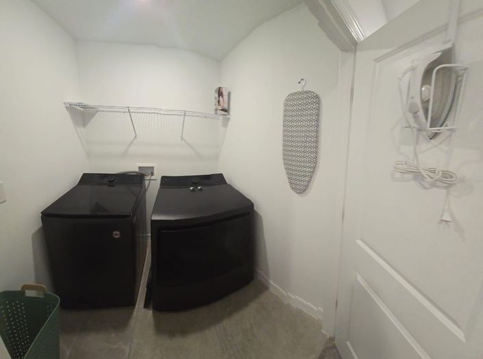 Image No.16-3 Bed Townhouse for sale