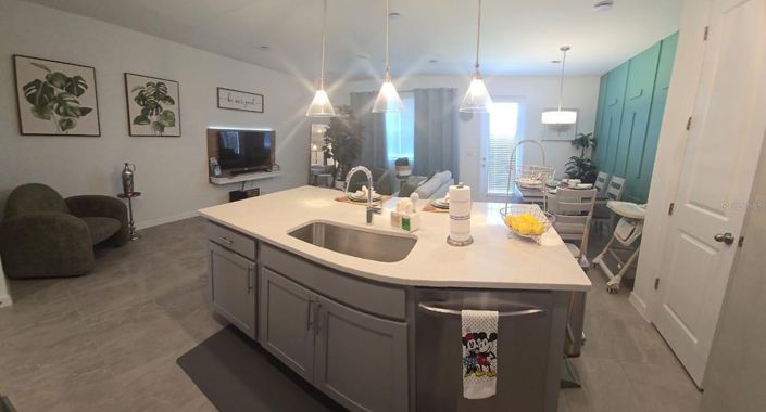 Image No.8-3 Bed Townhouse for sale