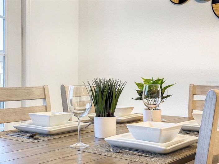 Image No.19-3 Bed Townhouse for sale