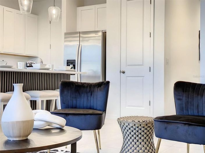 Image No.23-3 Bed Townhouse for sale