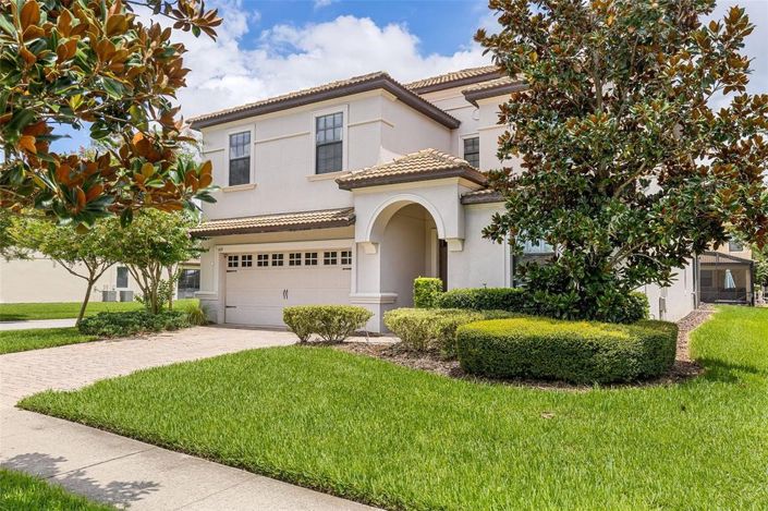 Image No.4-8 Bed House for sale