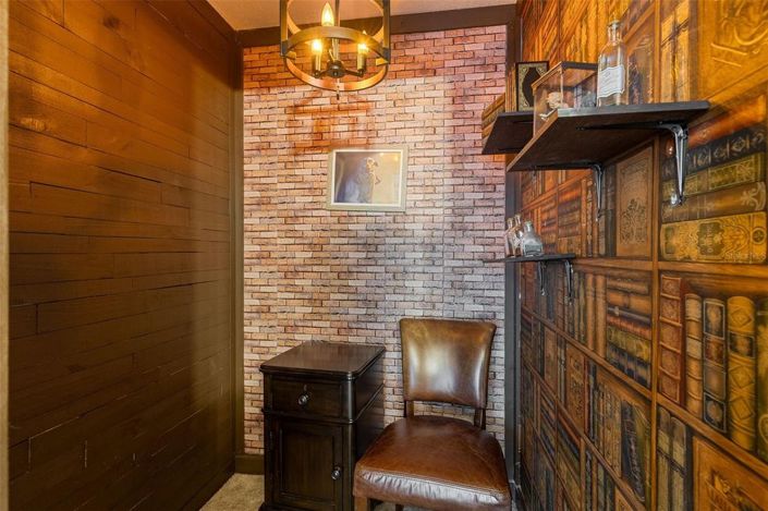 Image No.32-8 Bed House for sale