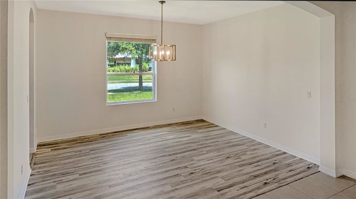 Image No.12-3 Bed House for sale