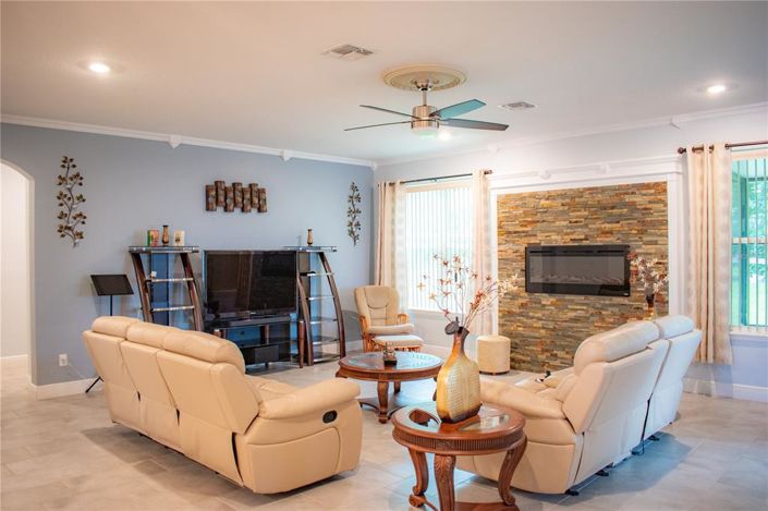 Image No.6-Maison de 4 chambres à vendre à Saint John