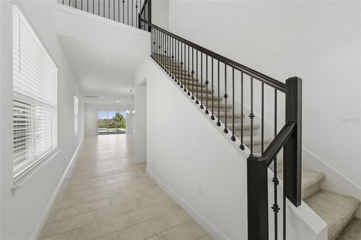 Image No.2-Maison de 5 chambres à vendre à Saint John