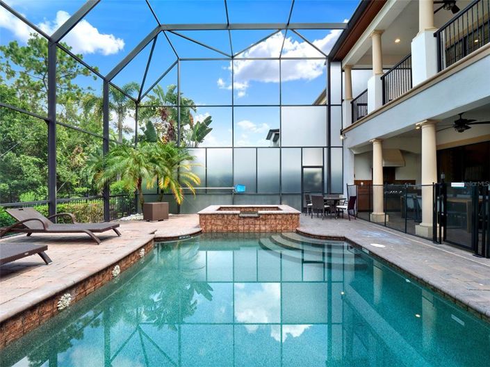 Image No.14-7 Bed House for sale