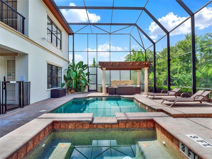 Image No.17-7 Bed House for sale