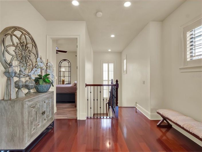 Image No.57-7 Bed House for sale