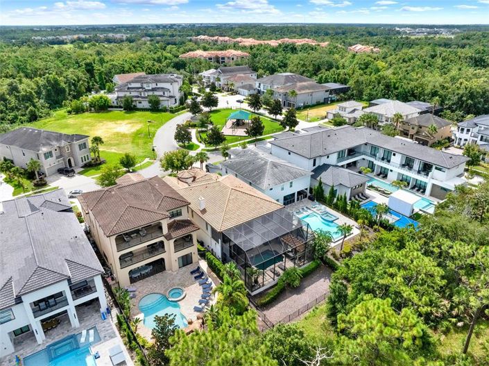 Image No.7-7 Bed House for sale