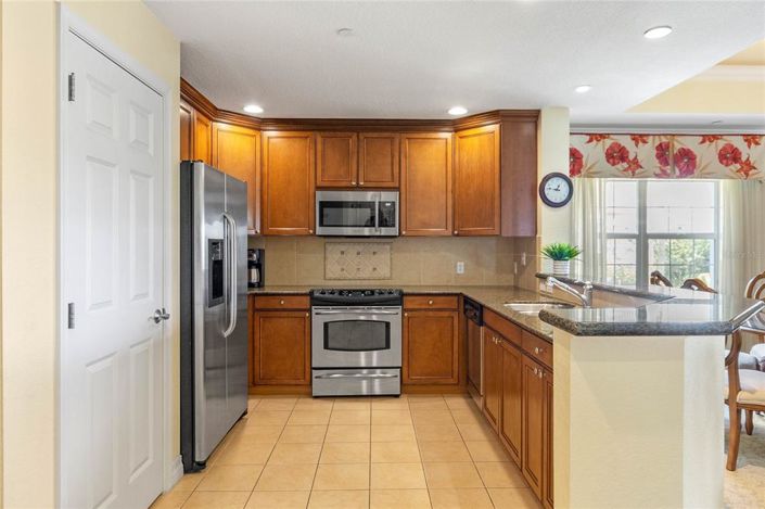 Image No.3-3 Bed Apartment for sale
