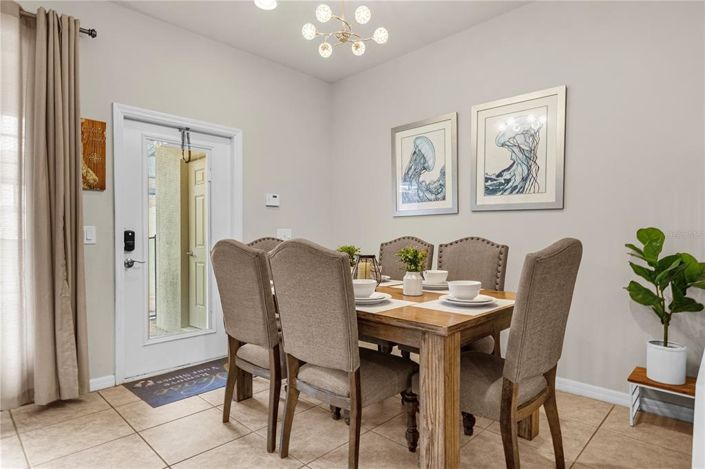 Image No.10-5 Bed Townhouse for sale