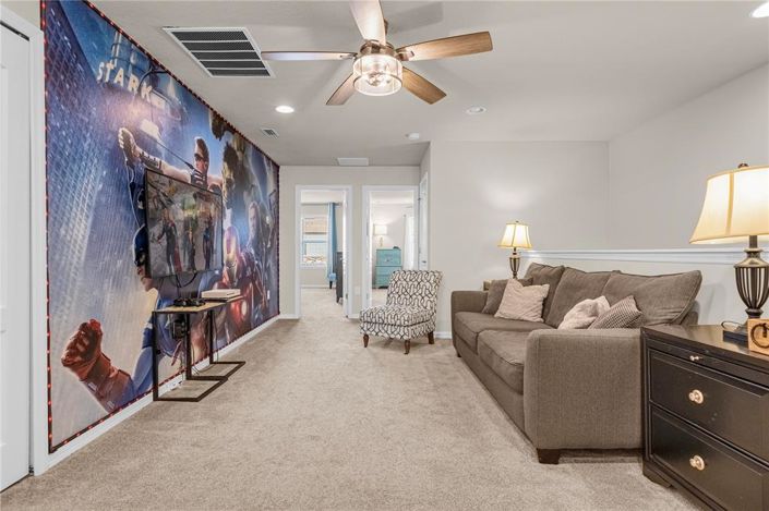 Image No.17-5 Bed Townhouse for sale