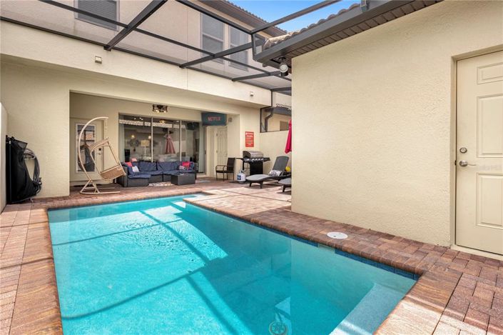 Image No.38-5 Bed Townhouse for sale