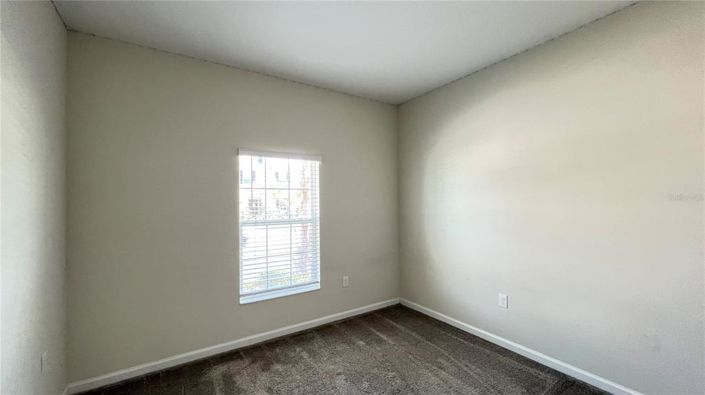 Image No.16-4 Bed House for sale